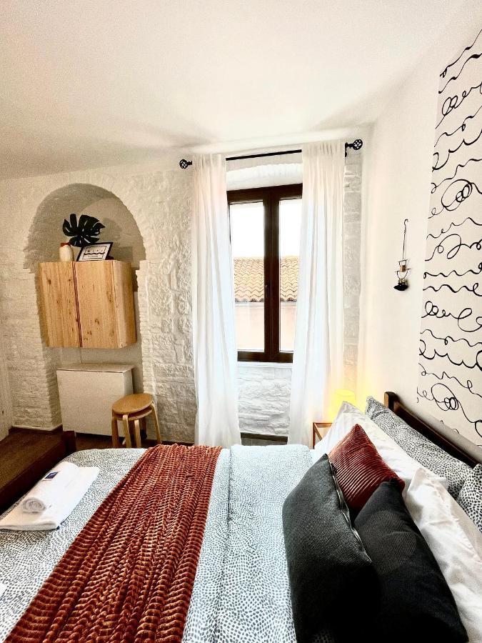 روفينج Rooms & Apartments La Casa Di Loreto المظهر الخارجي الصورة